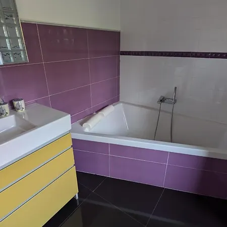 Apartment La Nostra Etxea