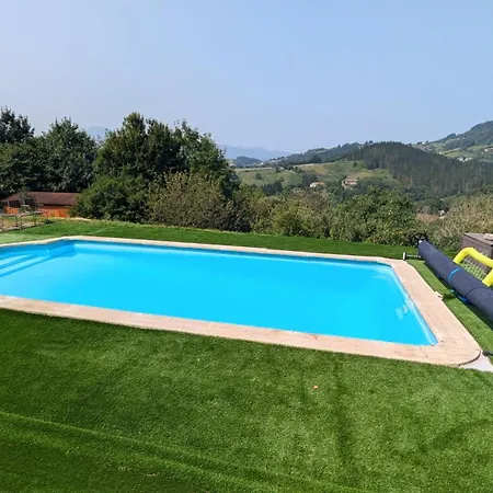 La Nostra Etxea Apartment *
